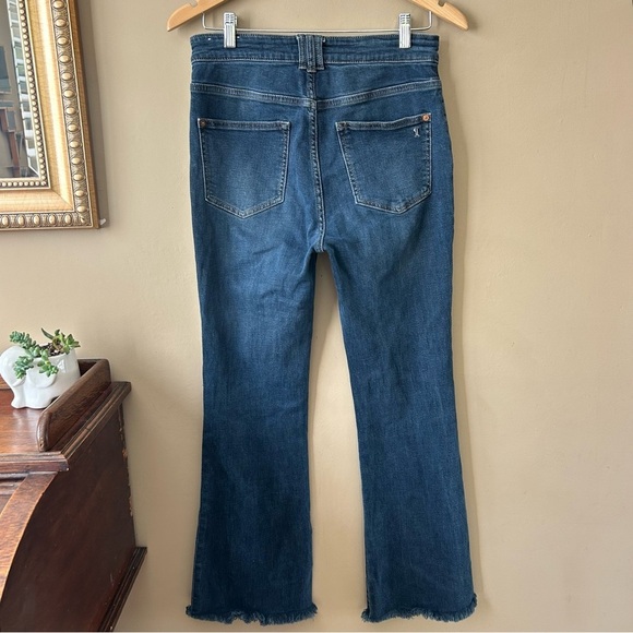 Anthropologie Pilcro The Icon Dark Wash High Rise Flare Jeans Patch Pocket 28 - Picture 5 of 15